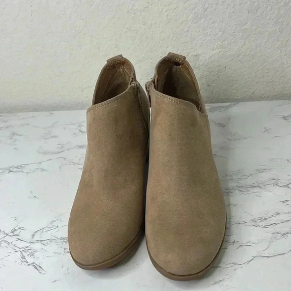 Style & Co. Womens Felaa Faux Suede Ankle Boots Size 5M - Picture 4 of 16